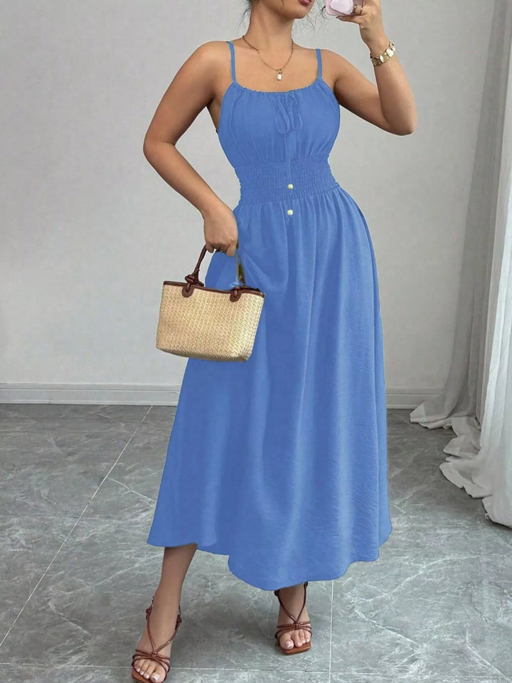 Robe Mi-Longue pour Femmes à Fines Bretelles et Smocks