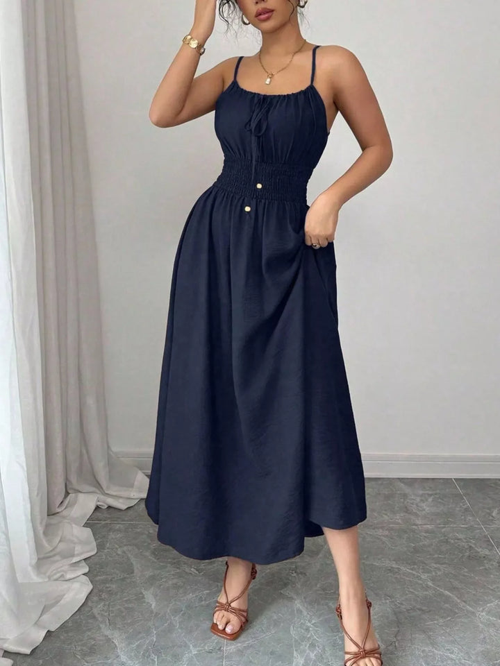 Robe Mi-Longue pour Femmes à Fines Bretelles et Smocks
